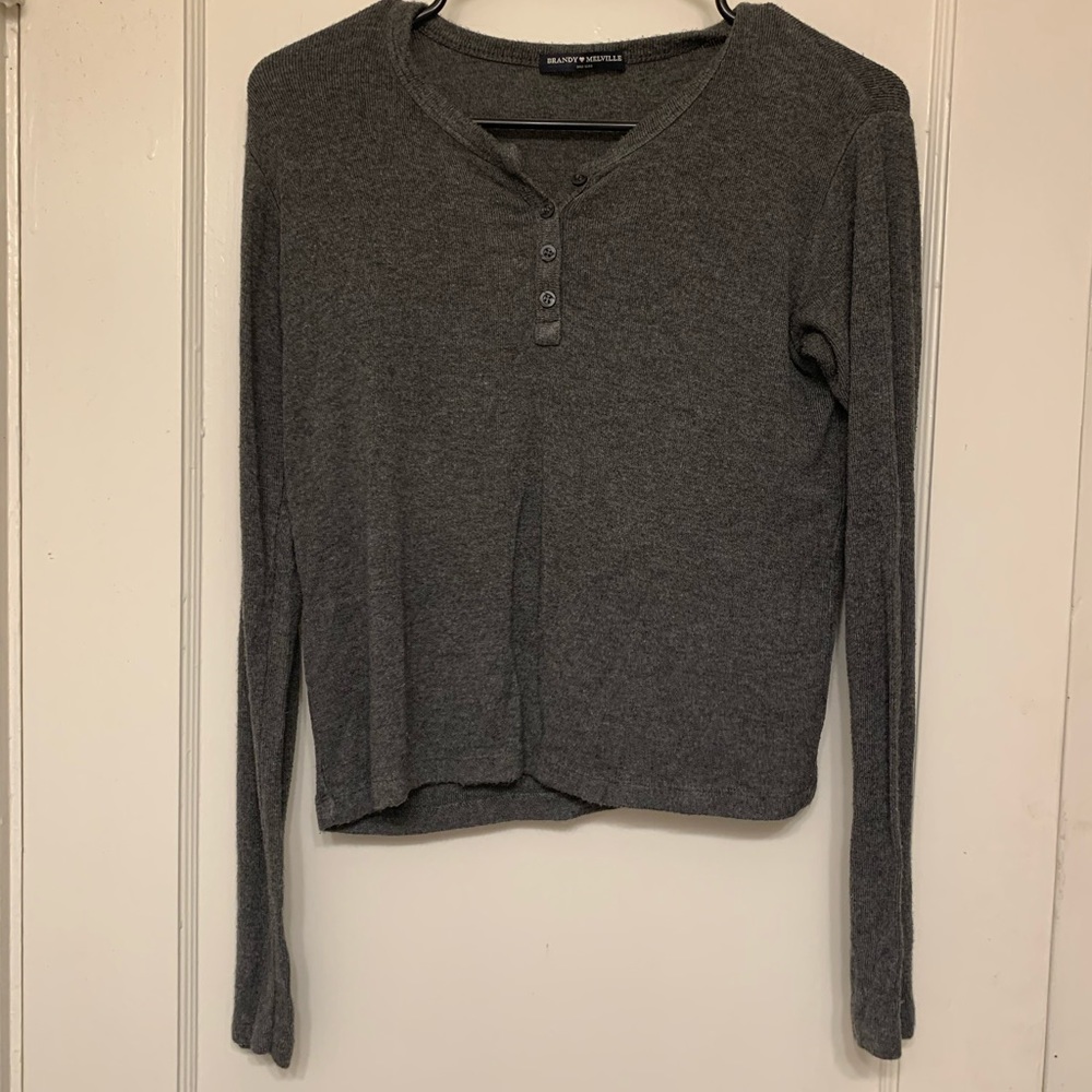 Brandy Melville long sleeve top